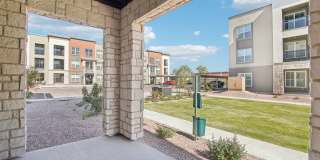 The Maddox Gallery 82