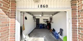 1860 Lindsay Lane Gallery 24
