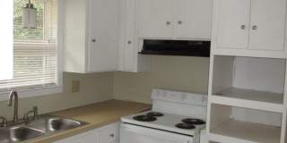 1604 Gary Ave Pensacola: MOVE IN SPECIAL: HALF OFF first full month of rent!!! Gallery 11