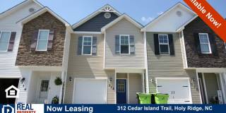 Beautiful Two Story Townhome with Lots of Storage!! Gallery 1