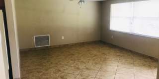 Beautiful 2 bedroom / 2 bath available now! Gallery 6