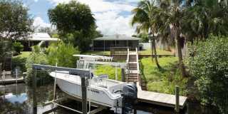 1467 SW Peninsula Lane Gallery 1