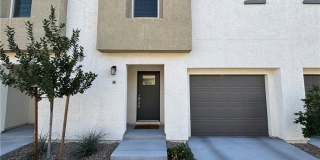 2735 Atomic Tangerine Way Gallery 1