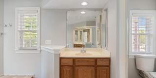 15436 SYMONDSBURY Way Gallery 33