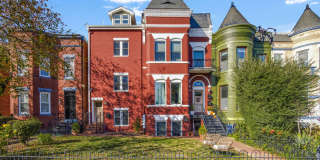 Available Now! Updated 2 Bedroom 2 1/2 Bathroom Condo! Parking Included! Available Now! Updated 2 Bedroom 2 1/2 Bathroom Condo! Parking Included! Gallery 1