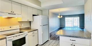 706 SE 13th Court unit: C Gallery 16