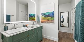 Grande Pointe Gallery 14