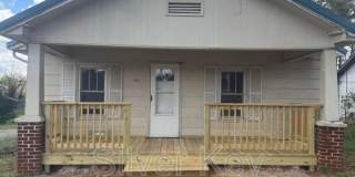 914 East Madison Avenue Gallery 1