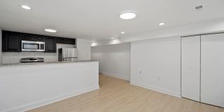Sunlit & Fully Updated 2BR/1BA Condo in the Heart of U Street Corridor Gallery 17