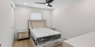 1095 Anchor Point Gallery 30