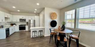 The Bungalows on the Lake - Block C Gallery 219