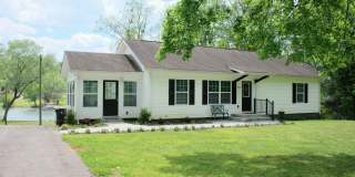 Knoxville 37914 - FULLY FURNISHED! 3 bedroom, 2 bath home - SHORT TERM LEASE AVAILABLE - Contact Sharon Arnwine (865) 313-7215 Gallery 1
