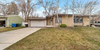 Murray Cul-de-sac Side by Side Duplex with New Carpet and Paint Gallery 1