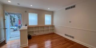 Darling Graduate Hospital 2bd/1bd Darling Graduate Hospital 2bd/1bd Gallery 1