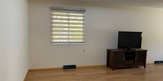 3 Bedrooms One Floor Ranch House with 2 car attached garage in Lyndhurst Gallery 28