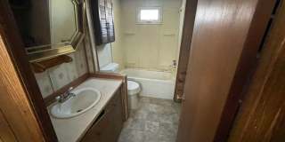 1806 E Webster Rd Gallery 9