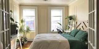 324 WASHINGTON ST Gallery 3