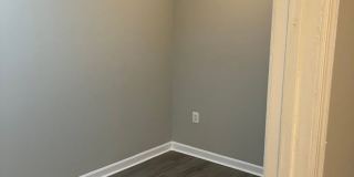Spacious 3 Bedroom Home Near Johns Hopkins Gallery 10