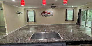 1159 MACFARLANE AVENUE Gallery 22