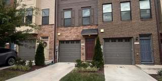 4826 VISTA GLEN Lane Gallery 1