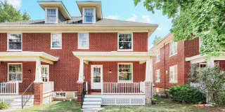 317 N STRATTON STREET Gallery 1