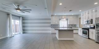 4586 W Camero Avenue Gallery 8