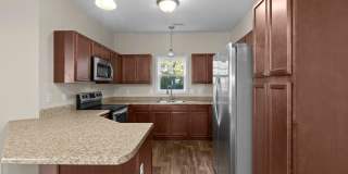 Townhouse For Rent! Gallery 8