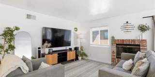 1512 Concord Way A Gallery 25