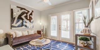 5 Mockingbird Gallery 5