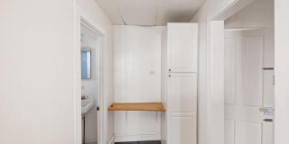 221 CHESTNUT Street Gallery 10