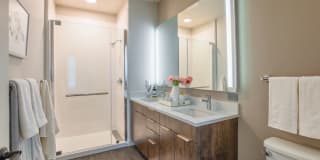 Glasshouse Pittsburgh Gallery 15