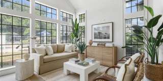 St. James Crossing Apartment Homes Gallery 19