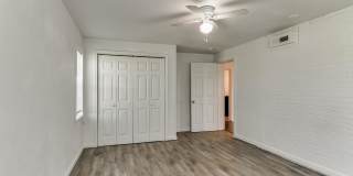 1501 Northeast Grand Boulevard Gallery 5