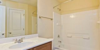 335 Rachel Street unit: Garage Apartment Gallery 9