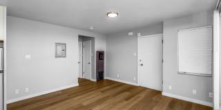 4475 23rd Street Gallery 3