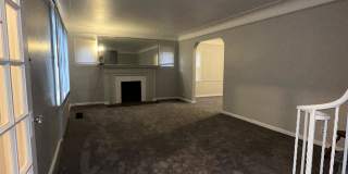 10813 Whitehill Gallery 9