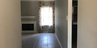 Adorable 3 Bedroom/ 2 Bath - Available November!! Gallery 3