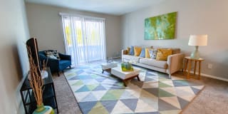 Camelot East Apartments Gallery 12