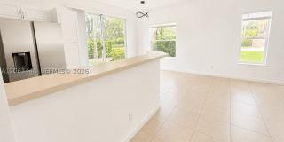 12572 Shoreline Dr Gallery 16