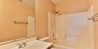 4 Bedroom/Den Gallery 19