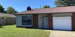 1127 S 25th Place Gallery 1