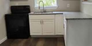 515 Stratford Ct Gallery 5