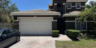 9026 SW 160th Ter Gallery 1
