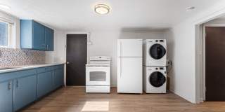 Lower Level Unit in Englewood! Gallery 7