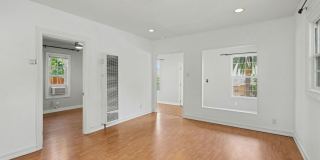 807 Annan Ter Gallery 15