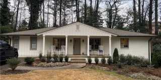 2006 Fairway Circle NE Gallery 1