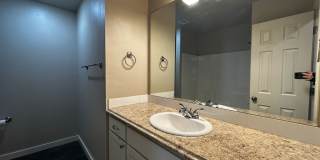 3 Bed 2 Bath 2 Car Garage Duplex In Moore ***Moore Schools Gallery 33