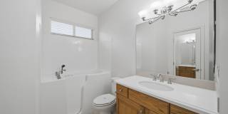 Gorgeous 3 Bedroom Home in SunRiver 55+ Community! Gallery 26