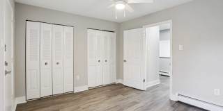 Pleasant Acres Gallery 12