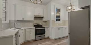 1614 Washington Street Gallery 11